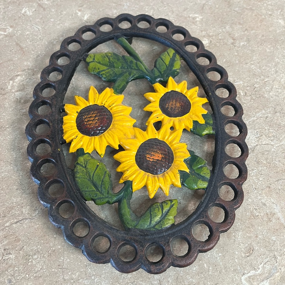 Sunflower cast iron trivet